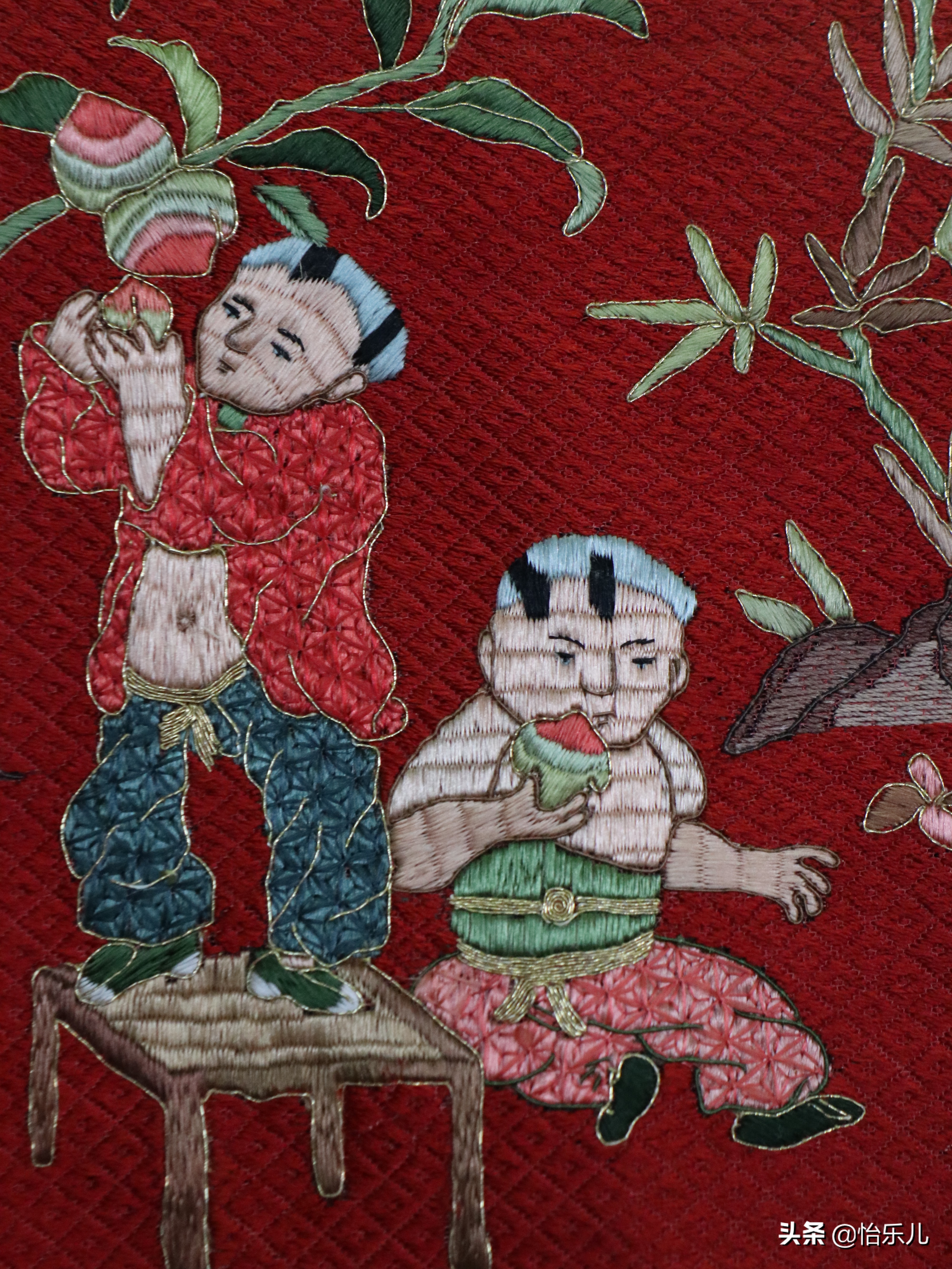 明十三陵出土文物百子衣,明定陵出土服饰