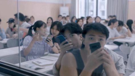 一上来就让她们撕？这剧真敢拍