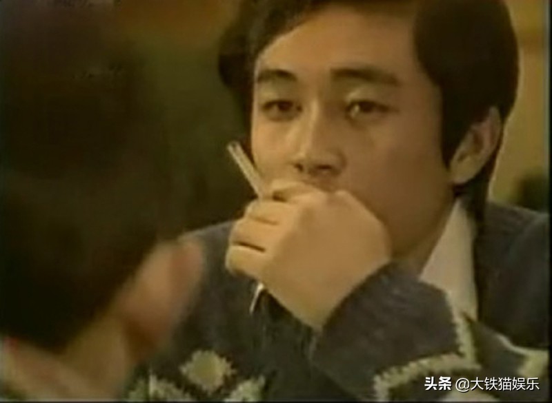 《扫黑风暴》10位大叔年轻旧照曝光，有人俊而不娘，有人长相老成