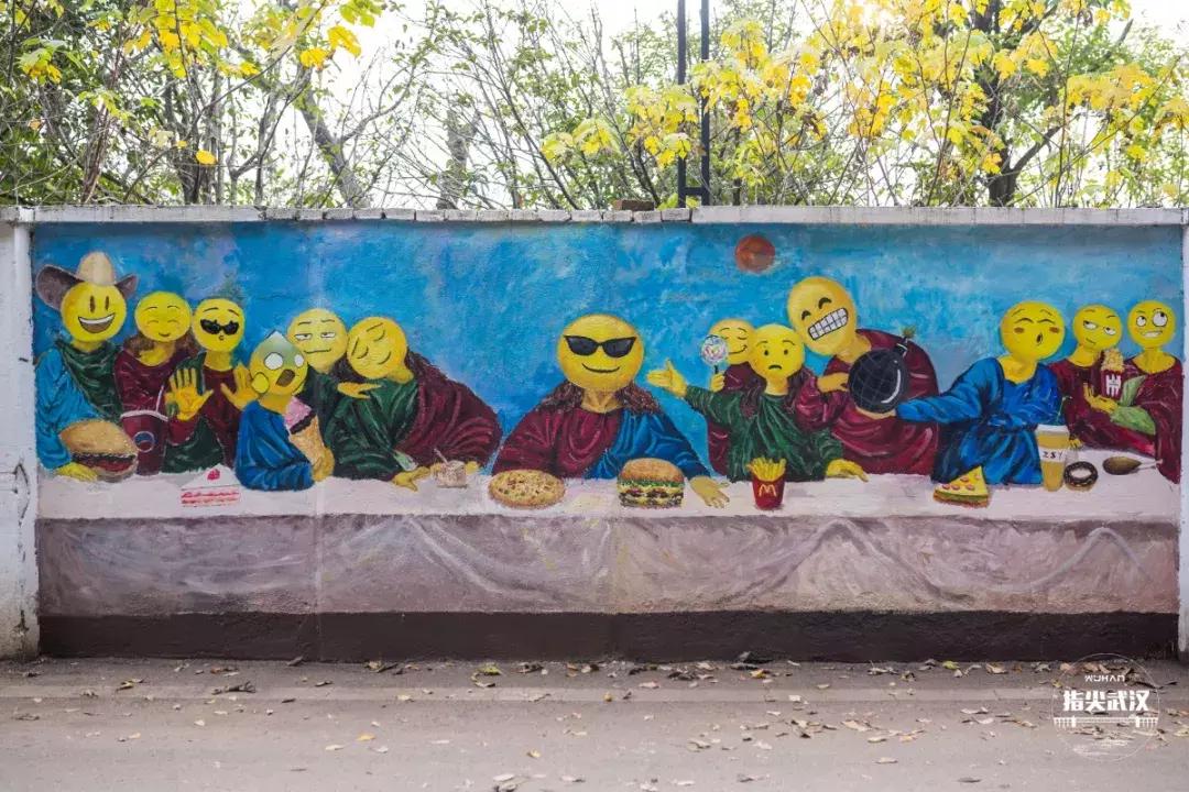 我在汤逊湖畔的华农楚天学院，剪一段复古的小时光