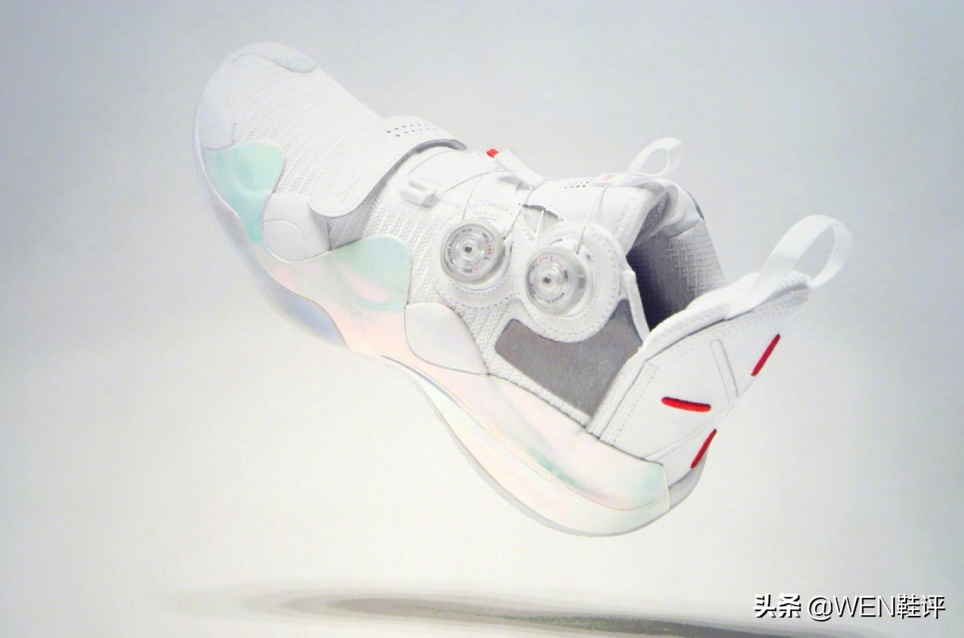 李宁韦德全城8,李宁三千的鞋