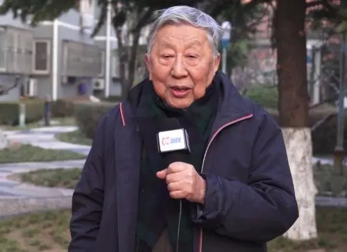 董文华结了几次婚姻,董文华哪年生孩子