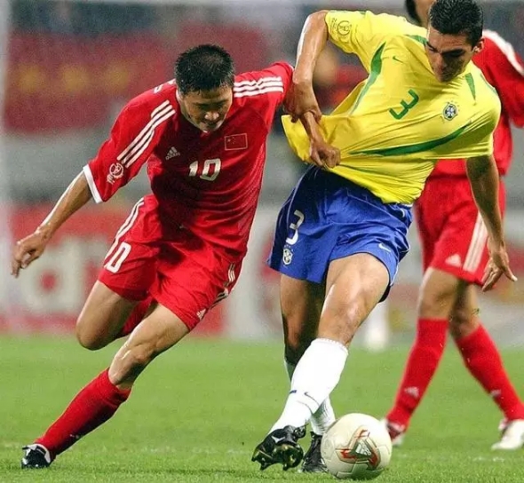 庄毅沈阳城市踢球,辽宁足球运动员庄毅