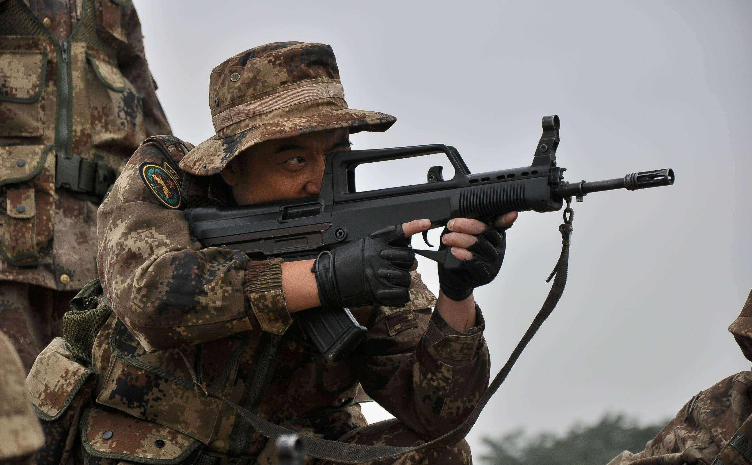 95式打靶合格成绩,95式单兵射击