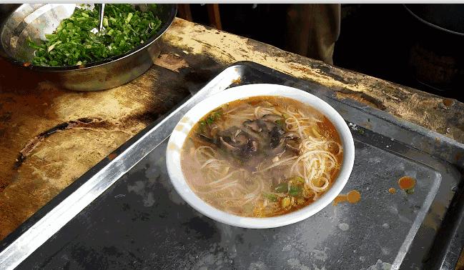 嗦粉人的快乐你体会到了吗美食,嗦粉人的快乐就是这么简单