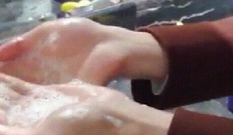 油烟机油污再脏也不怕,多年油烟机油污如何清理