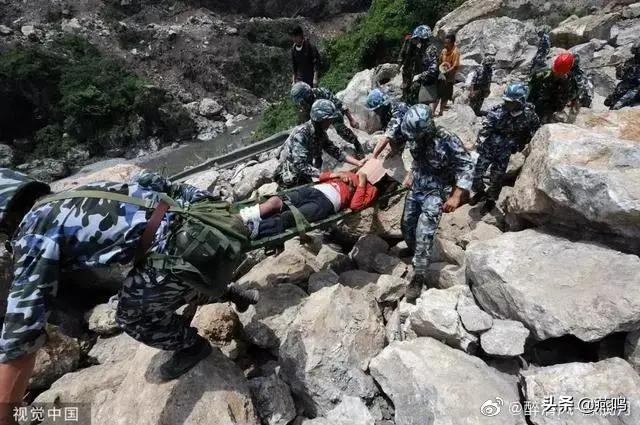 致敬最可爱的人演讲稿,致敬最可爱的人文案