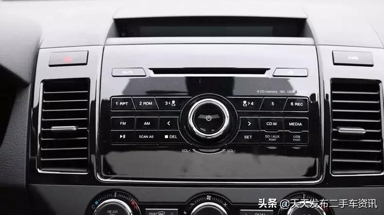 2万多的马自达8mpv,被低估的mpv