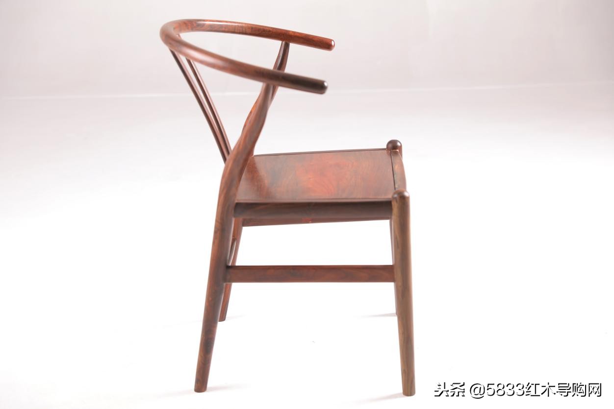 汉斯高背椅,汉斯设计的椅子