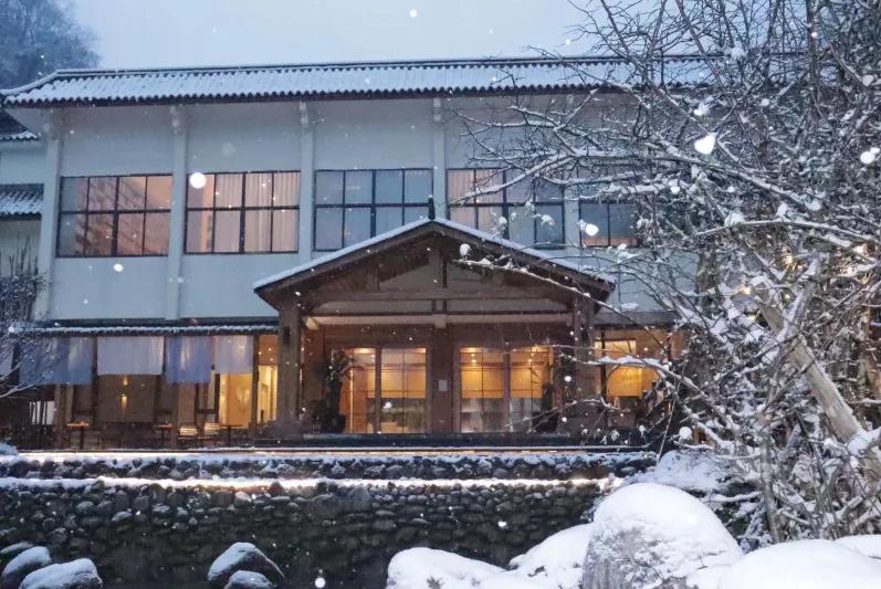 成都出发1.5h，藏在青城后山网红轻奢度假民宿，丨桐去隐泉