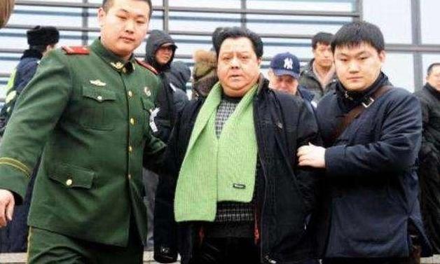 李金斗洗脚事件原视频,李金斗洗脚事件是怎么回事