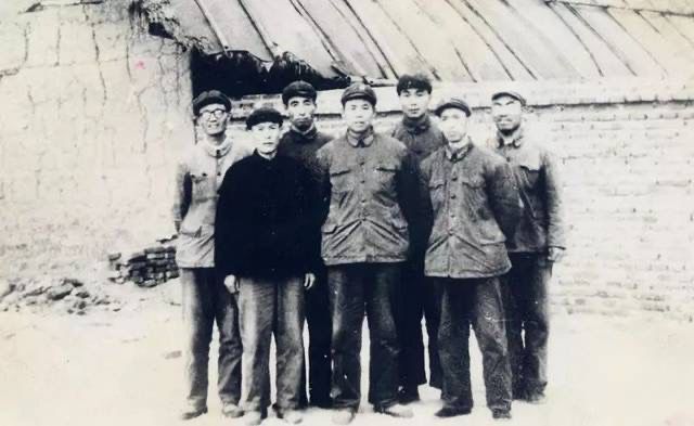 走过58个春夏秋冬,走过55个春夏秋冬