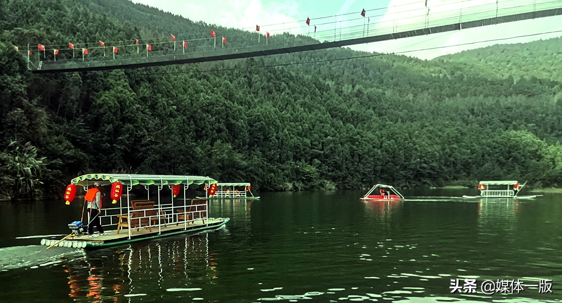 金秋季节到大自然走走,金秋十月去欣赏大自然的美丽风景