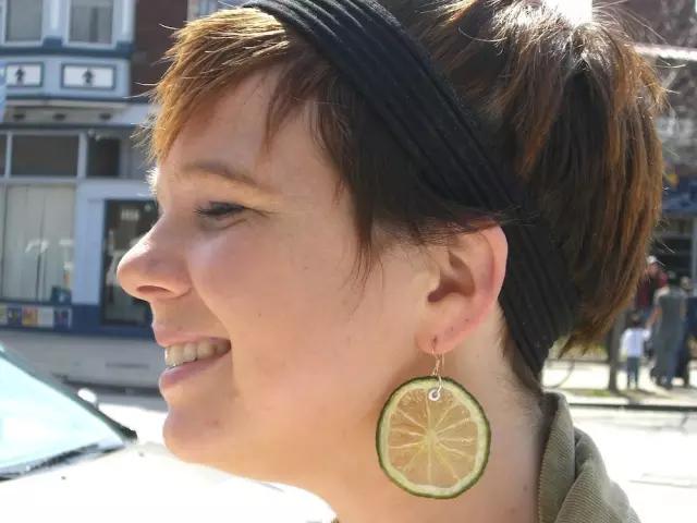 她把水果变成了“宝石”，6年卖出3143件，成美国最畅销的首饰