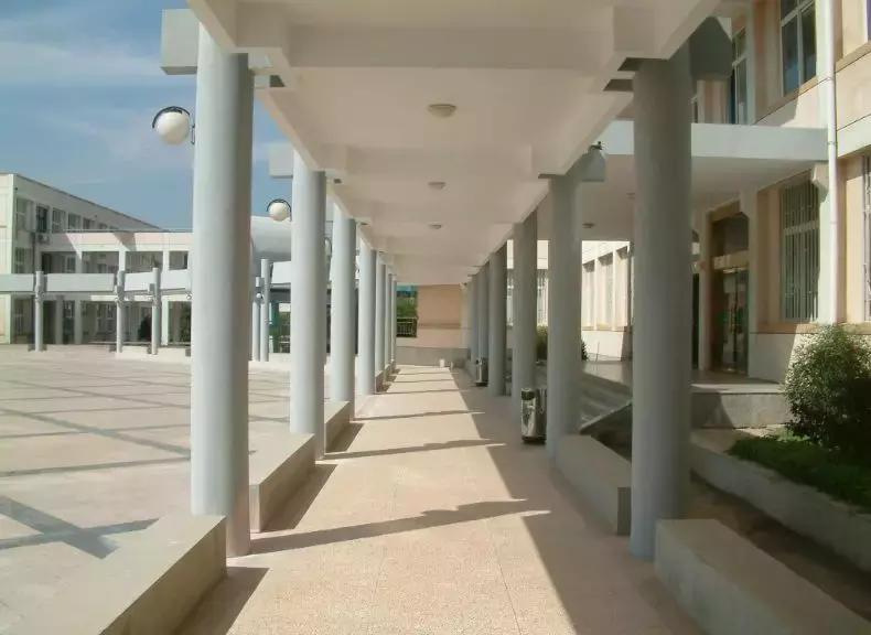 江浦高级中学算不算重点高中,江苏省江浦高级中学在全国出名了