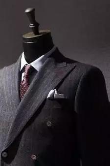 西装定制价格一般是多少,西装定制流程及注意事项