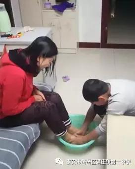 培育健康心灵创建文明校园,弘扬和谐文化创建和谐校园