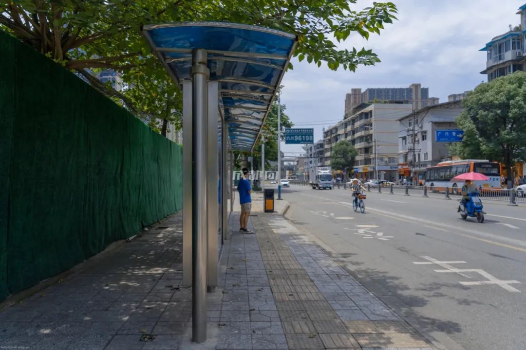 成都二圈层公交车对比,成都二圈层双流和龙泉谁更强