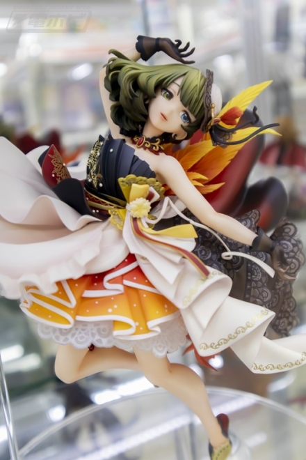 megahouse手办官网蓝锁,megahouse手办初号机