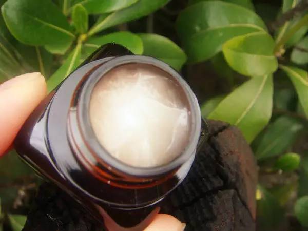 雅诗兰黛眼霜和兰蔻眼霜,眼霜抗皱去细纹雅诗兰黛