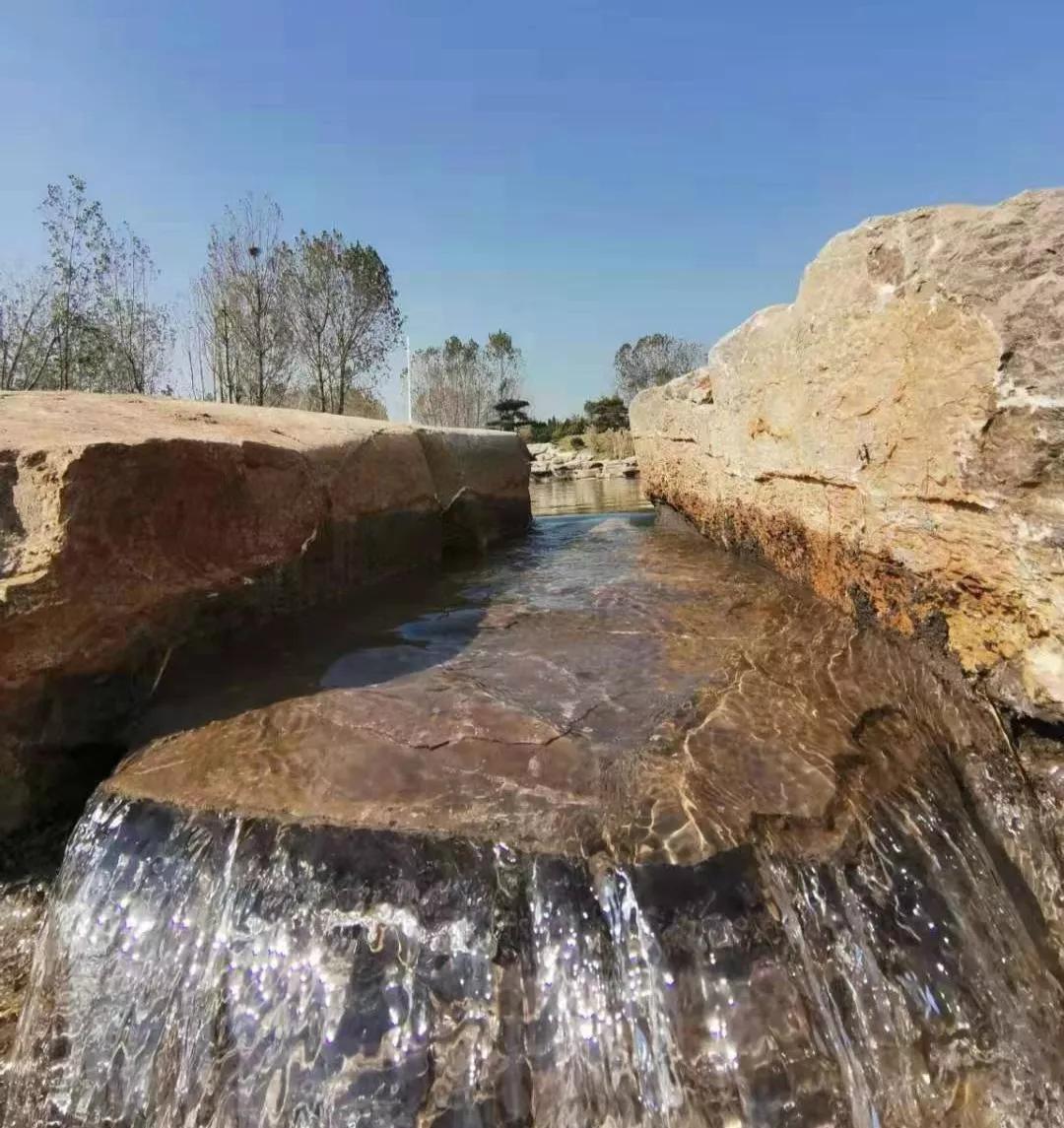 日照足球公园踢足球,日照海边沙滩足球