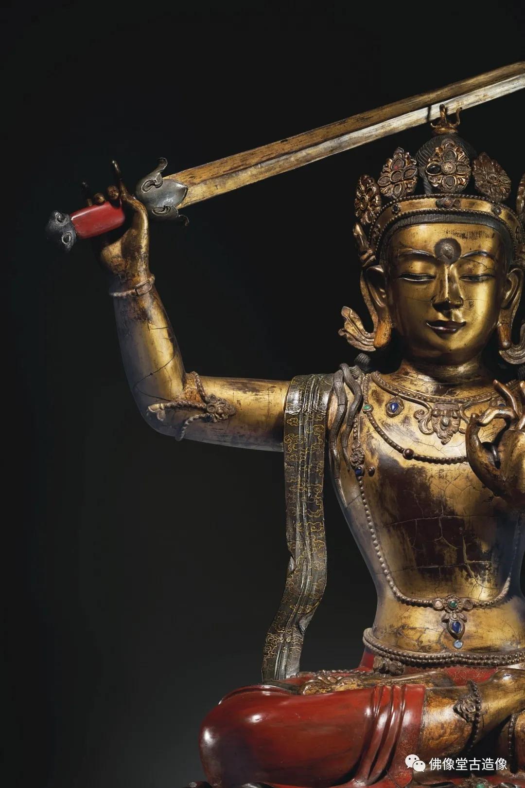 永乐宫廷佛造像拍卖价格,漆木造像