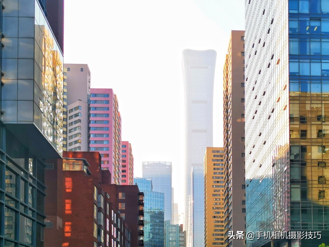 有长焦和没长焦拍出来的效果,长焦到底能拍多远