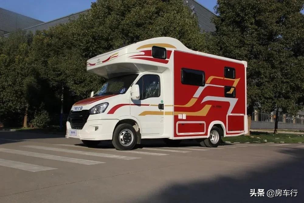 爆款房车,6万到8万的新能源房车推荐