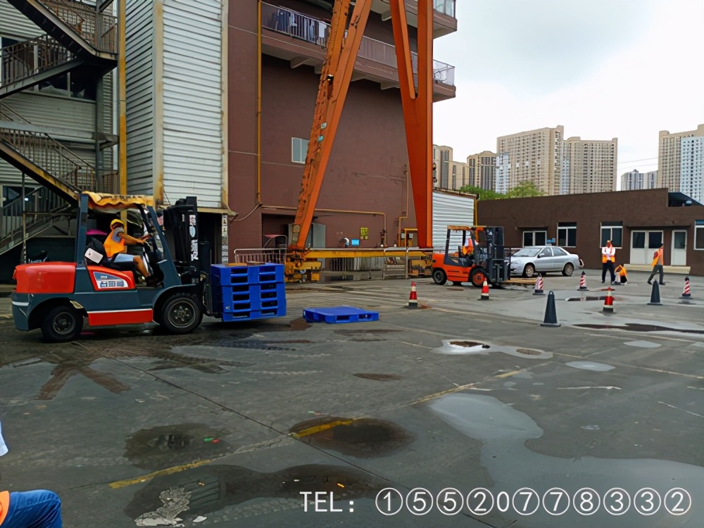 有c1驾照学叉车要考叉车理论题吗,学叉车怎么学得快