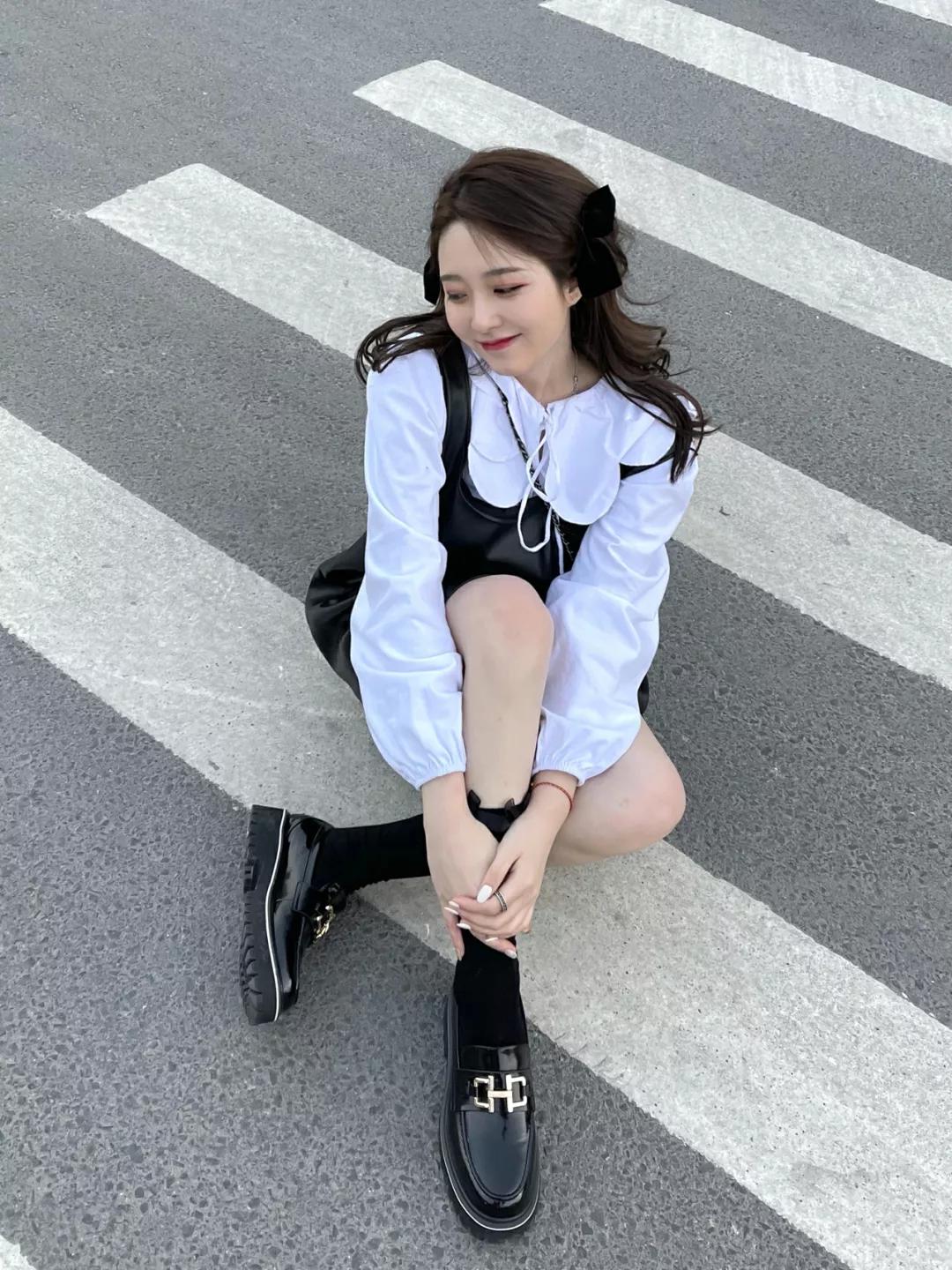 今年秋天必买的三双鞋,今春最火的鞋