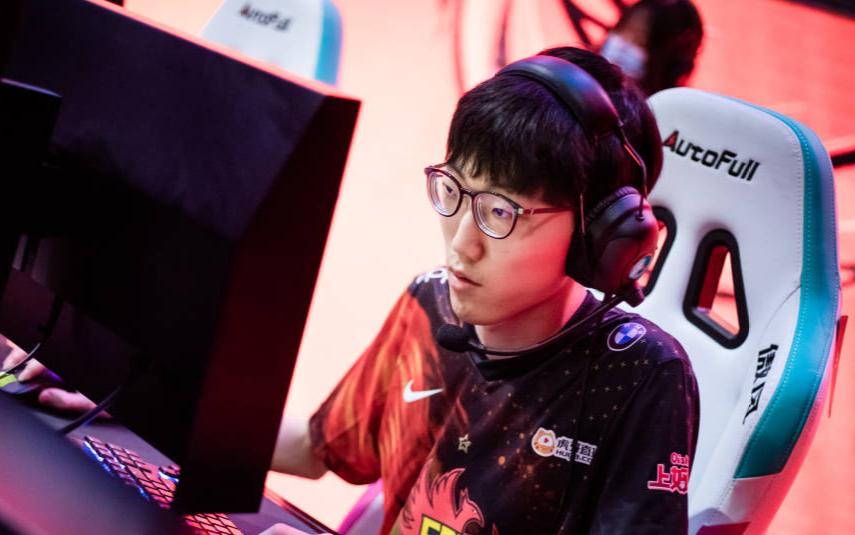 LPL上单的华山论剑!超级比赛周即将到来,冠军对决不容错过