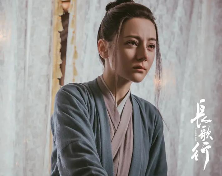 《长歌行》迪丽热巴咧嘴大笑,烤瓷牙“抢镜”忒显老