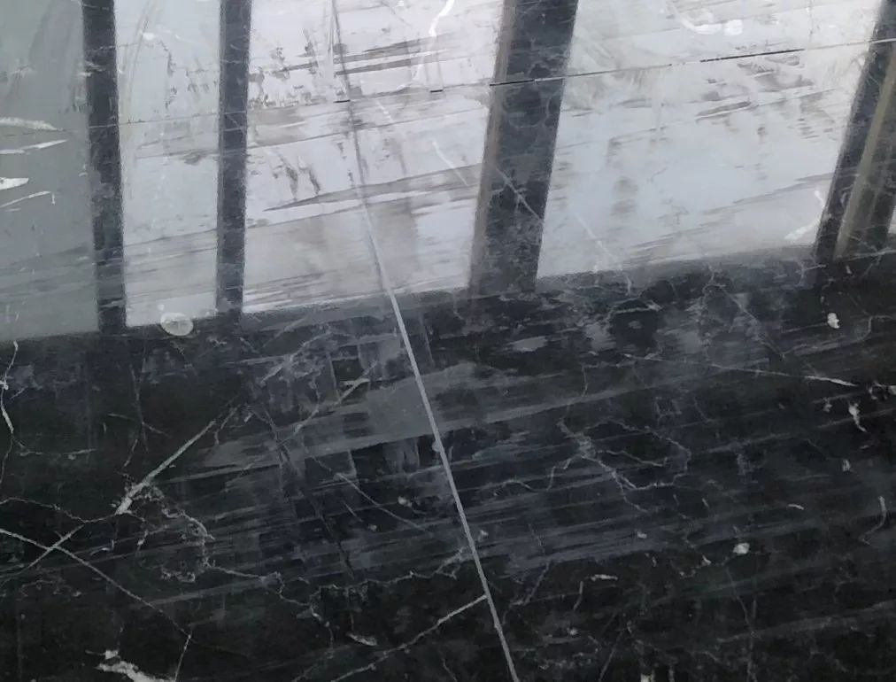 石材渗胶如何处理,石材脱胶渗水怎么补救