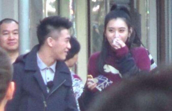 何猷君分享追求奚梦瑶过程,何猷君用什么方式打动奚梦瑶的心