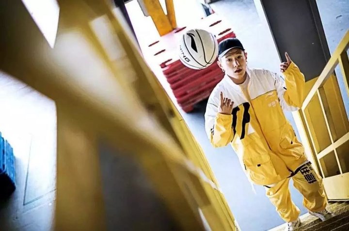 李宁又火了,李宁最近联名款