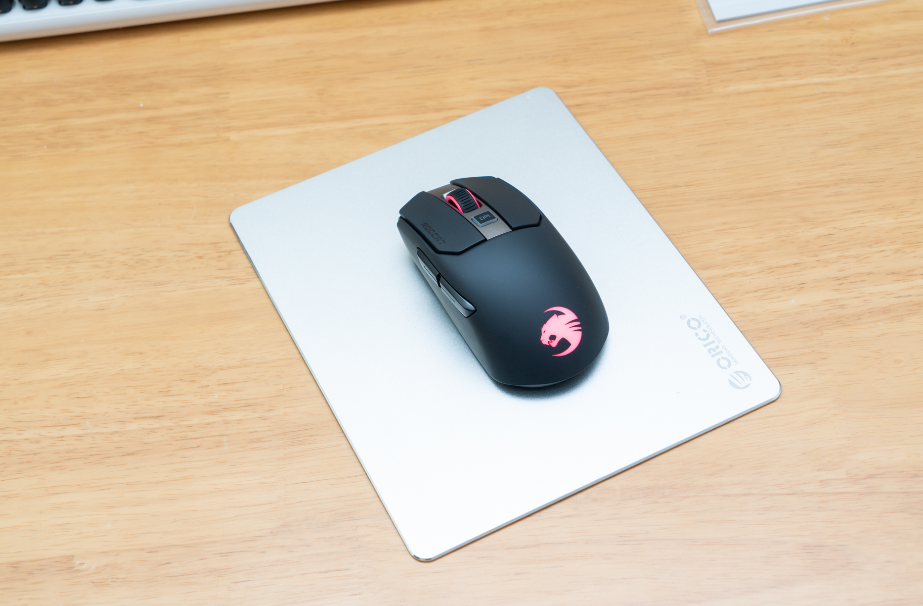 冰豹konepro和kain120哪个好,冰豹kain122鼠标评测