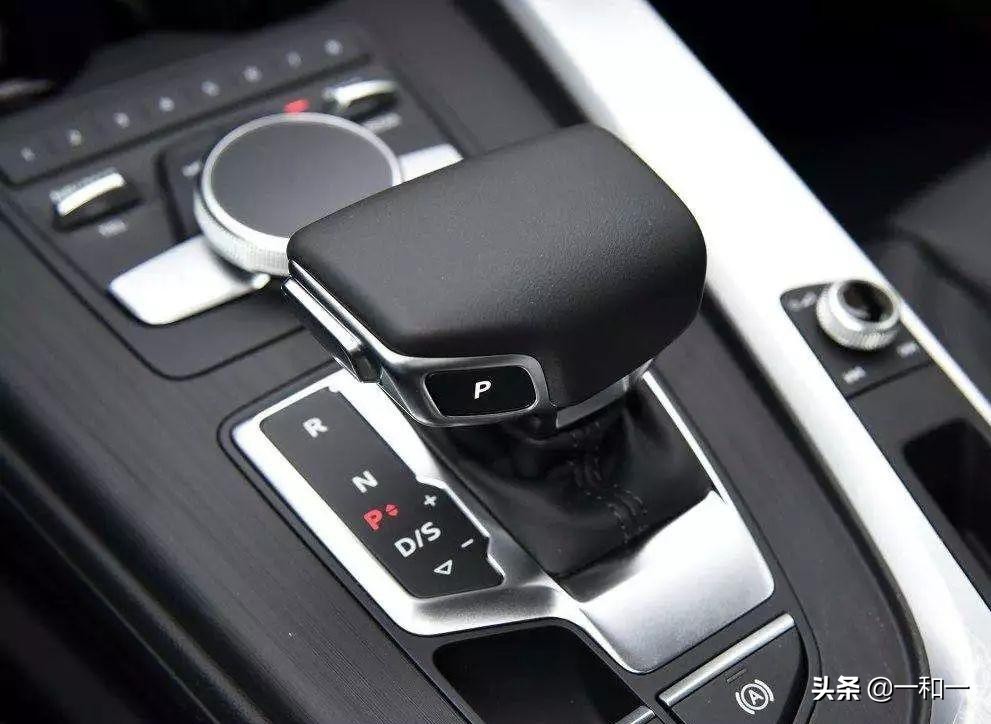 电子挡杆和机械挡杆哪个好,电子挡杆与机械挡杆的区别