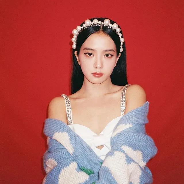 迪奥官宣金智秀全球双线大使,亚洲唯一迪奥代言