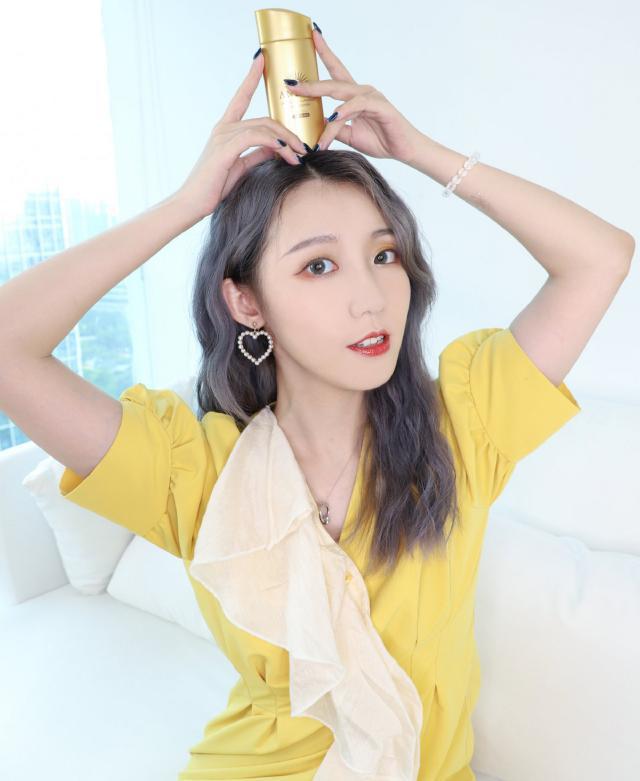 军训怕晒黑，坚持这几个小技巧，军训结束还很白