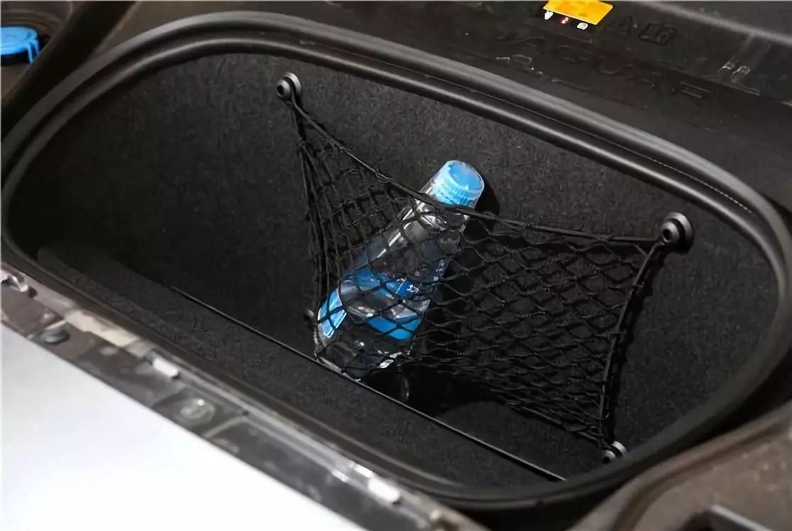 捷豹suv车型i-pace,捷豹纯电i-pace测试