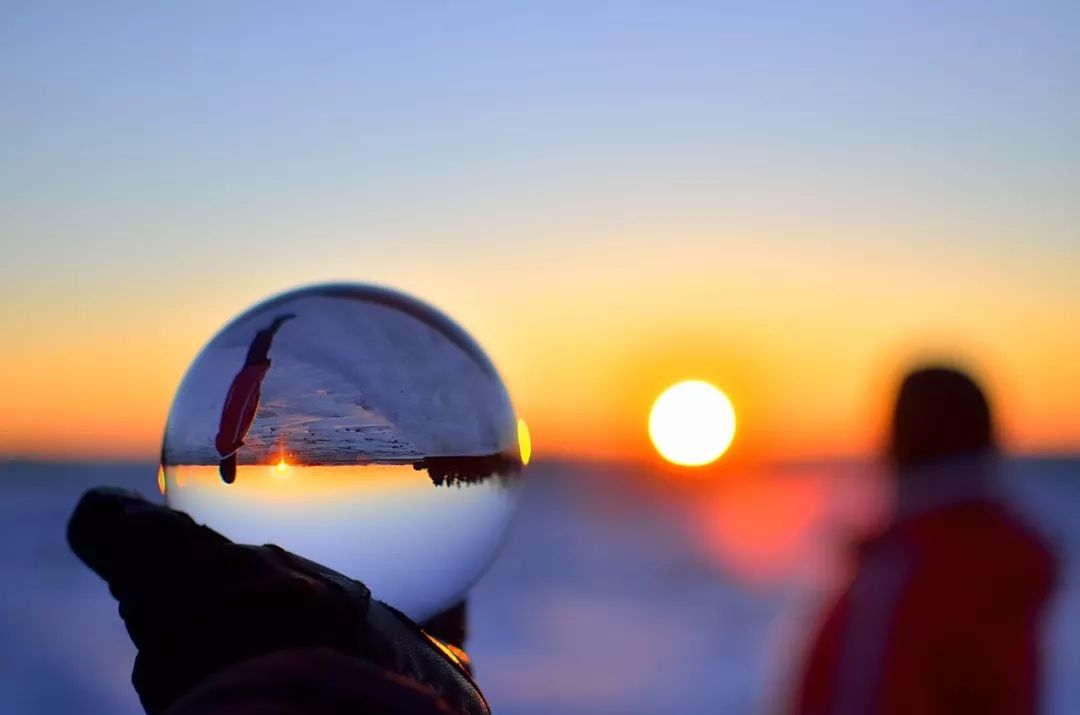 归自谣诗词赏析,归自谣书籍