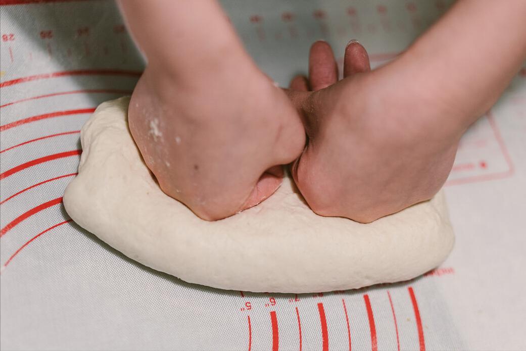 发面只放了酵母怎么办,发面为啥不变硬