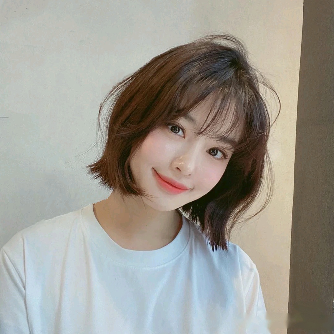 大脸方脸适合什么发型减龄洋气,大方脸适合什么发型减龄洋气长发