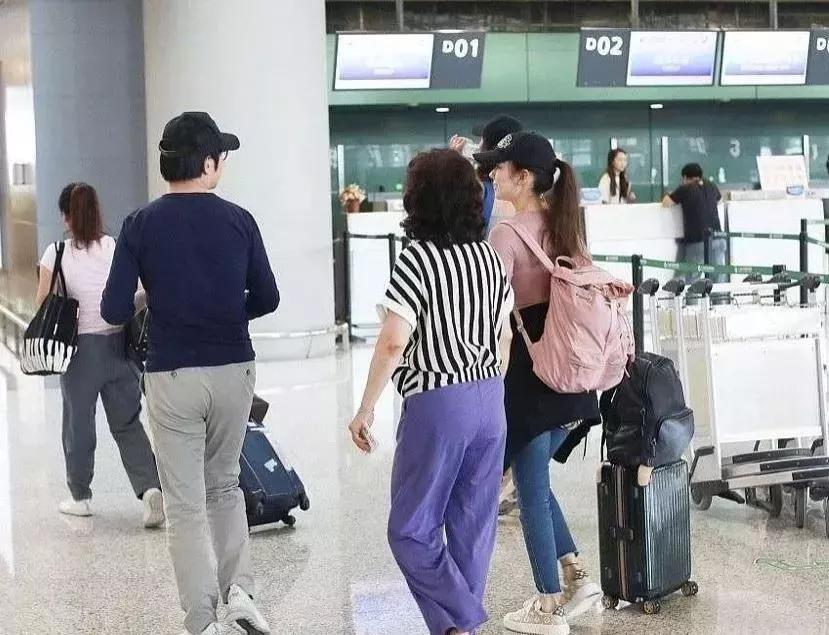 神奇的吉娜，作为郎朗太太的社会学意义