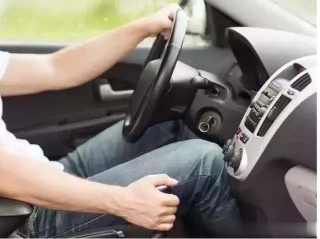 汽车保养四轮定位多少钱一次,四轮定位多久做一次一般多少钱