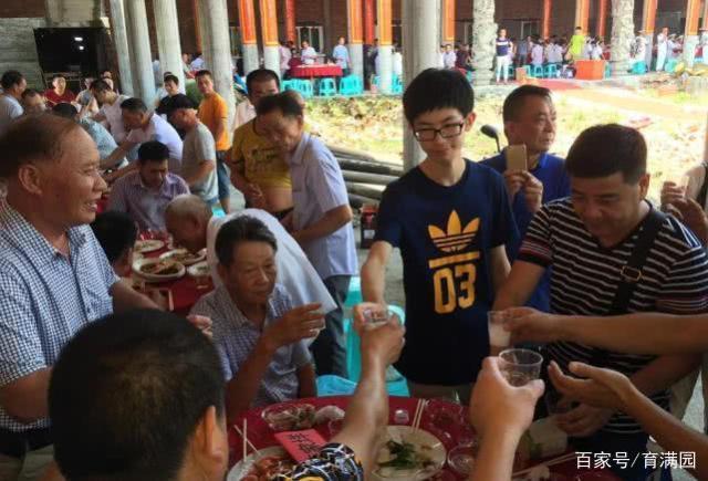 从倒数逆袭成高考状元,从全校倒数第一逆袭成高考状元