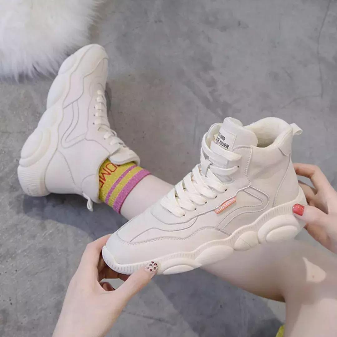 又好看又显高的鞋子,今年最火的鞋子时髦又高级