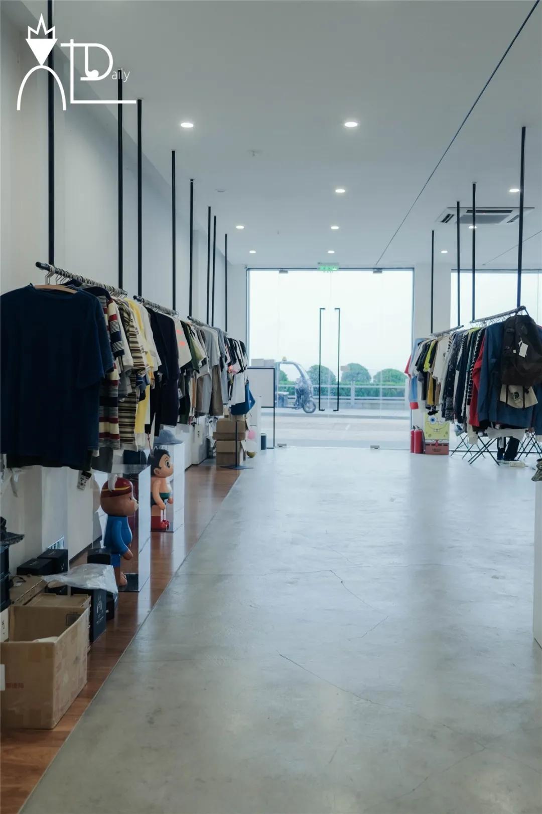 青岛品牌买手店,青岛买手店设计师