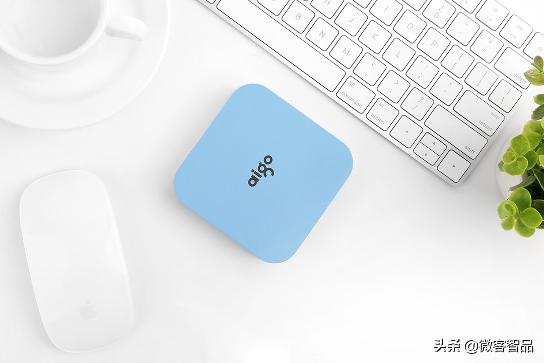 鐖卞浗鑰卆igo绉诲姩鐢垫簮e10000鍙寀sb杈撳嚭,鐖卞浗鑰呯Щ鍔ㄧ數婧恊10000鍜宖10000