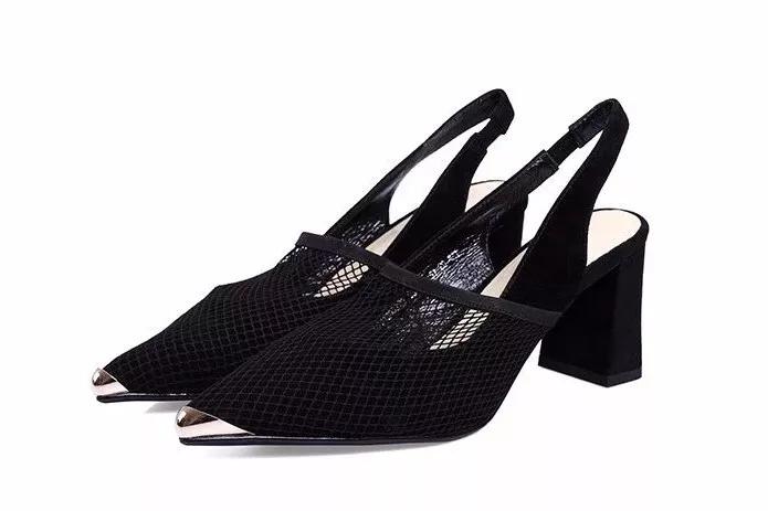 女鞋最火的一款露趾,今年超火真皮女鞋露后跟